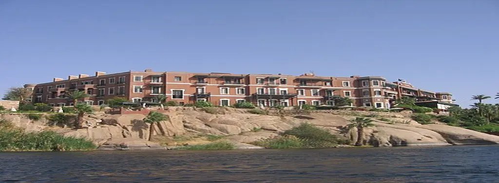 Half Day Dinner Experience in Old Cataract Hotel & Felucca Tour at Sunset in Aswan.